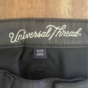 NWT Universal Threads Black w/Sheen, skinny pants